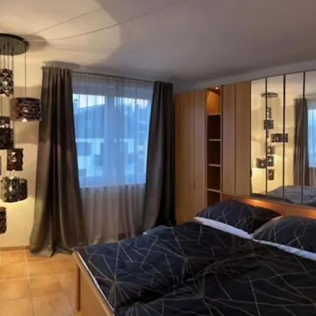 3 Mit Balkon Und Bergblick 아파트 그로스크메인