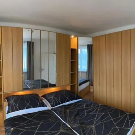 Haus Schmidhuber 3 Mit Balkon Und Bergblick